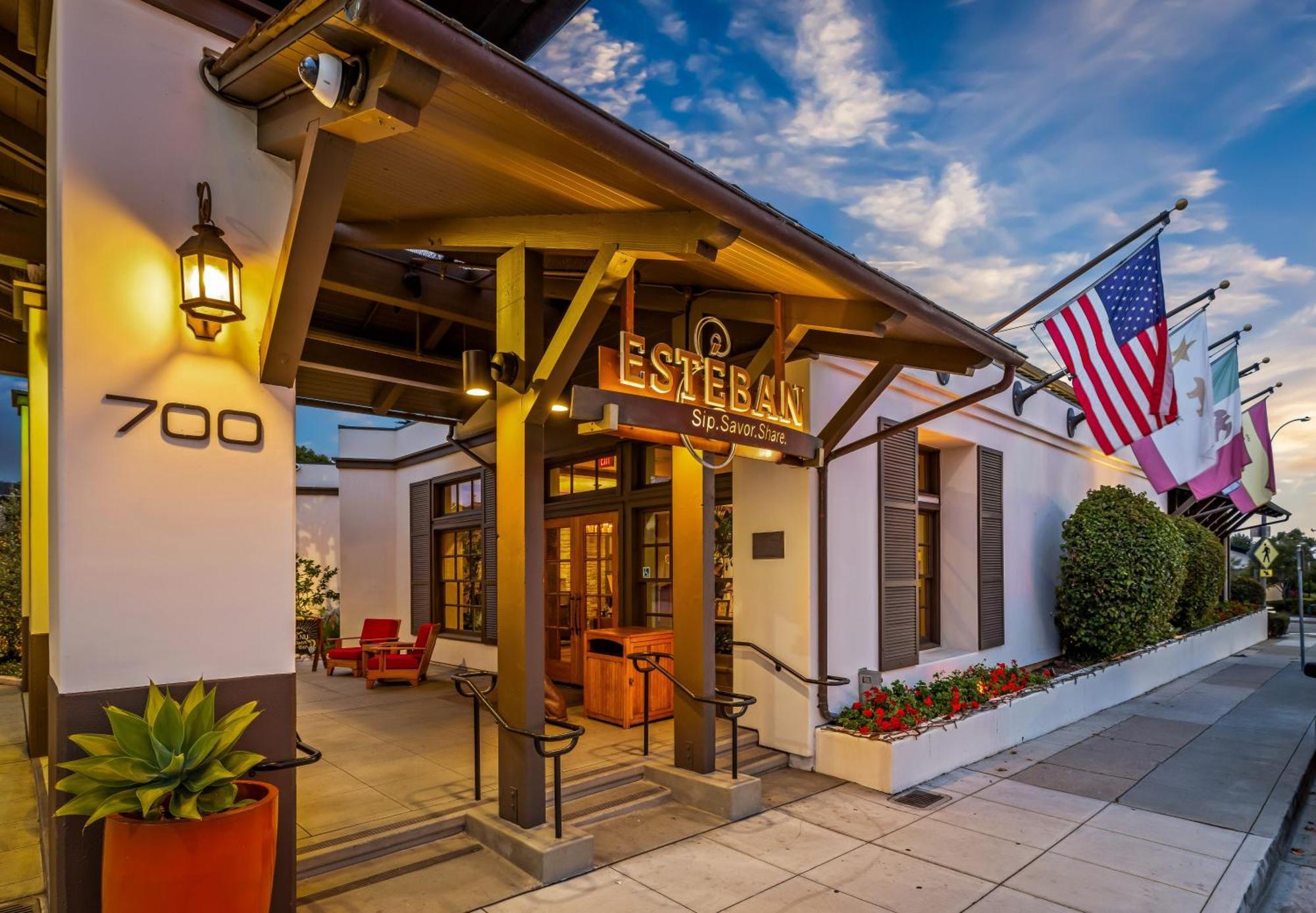 Casa Munras Garden Hotel & Spa Monterey Exterior photo